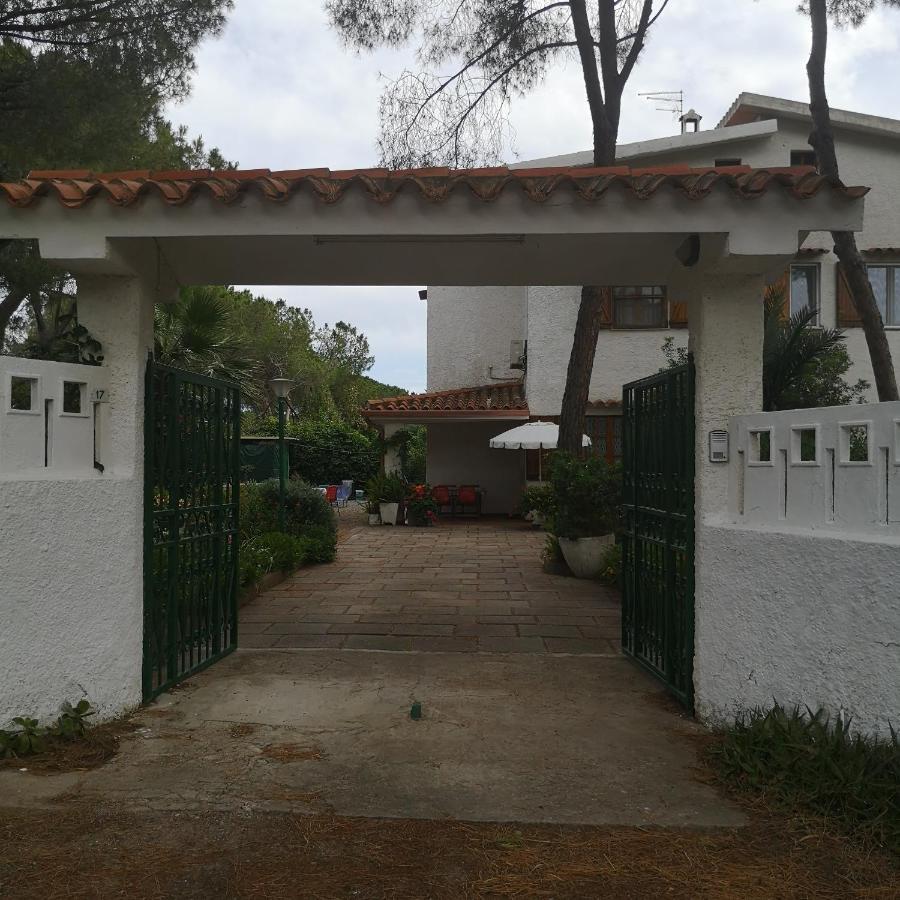 Villa Manuela Pula Luaran gambar